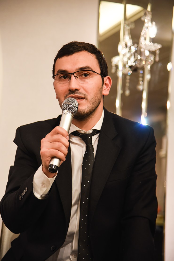 Sammit Əlibəy çıxış